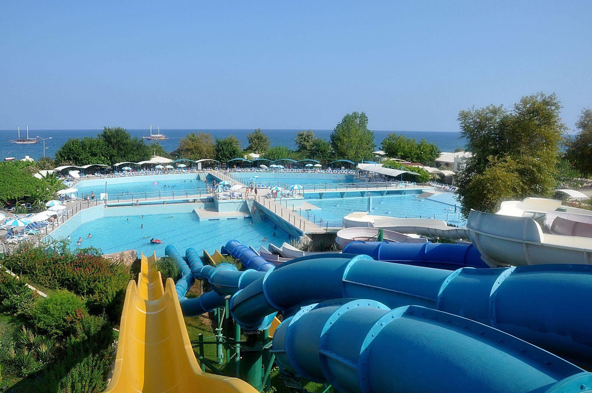 Daima Resort Hotel كمر المظهر الخارجي الصورة